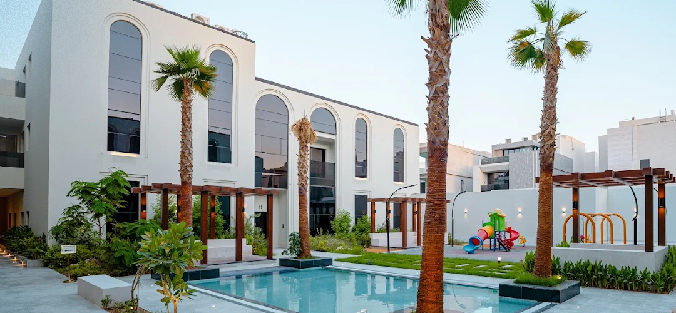 Customer story: Al Nada by LIV by Yamama onboards devicethread SmartAccess and SmartEntertainment