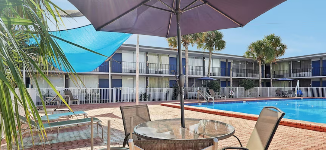 Customer story: Stayable Davenport onboards devicethread SmartAccess